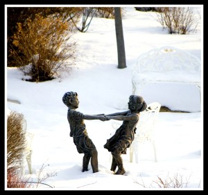 children statue