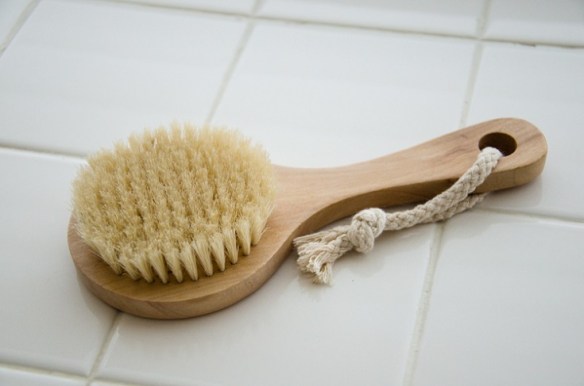 dry-brushing-detox